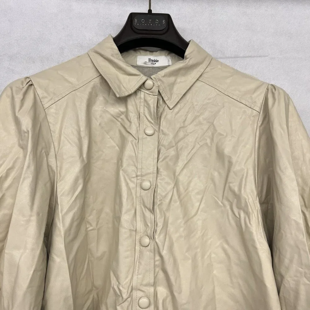 NEW Medium M The Frankie Shop Leandra Faux Leather Shirt In Beige Button Down - Picture 5 of 9
